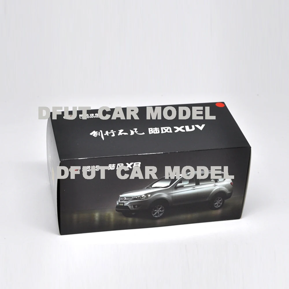 1:18 игрушка из сплава JMC LANDWIND X8 SUV LU FENG модель автомобиля для детей игрушечные машинки авторизованный игрушки для детей