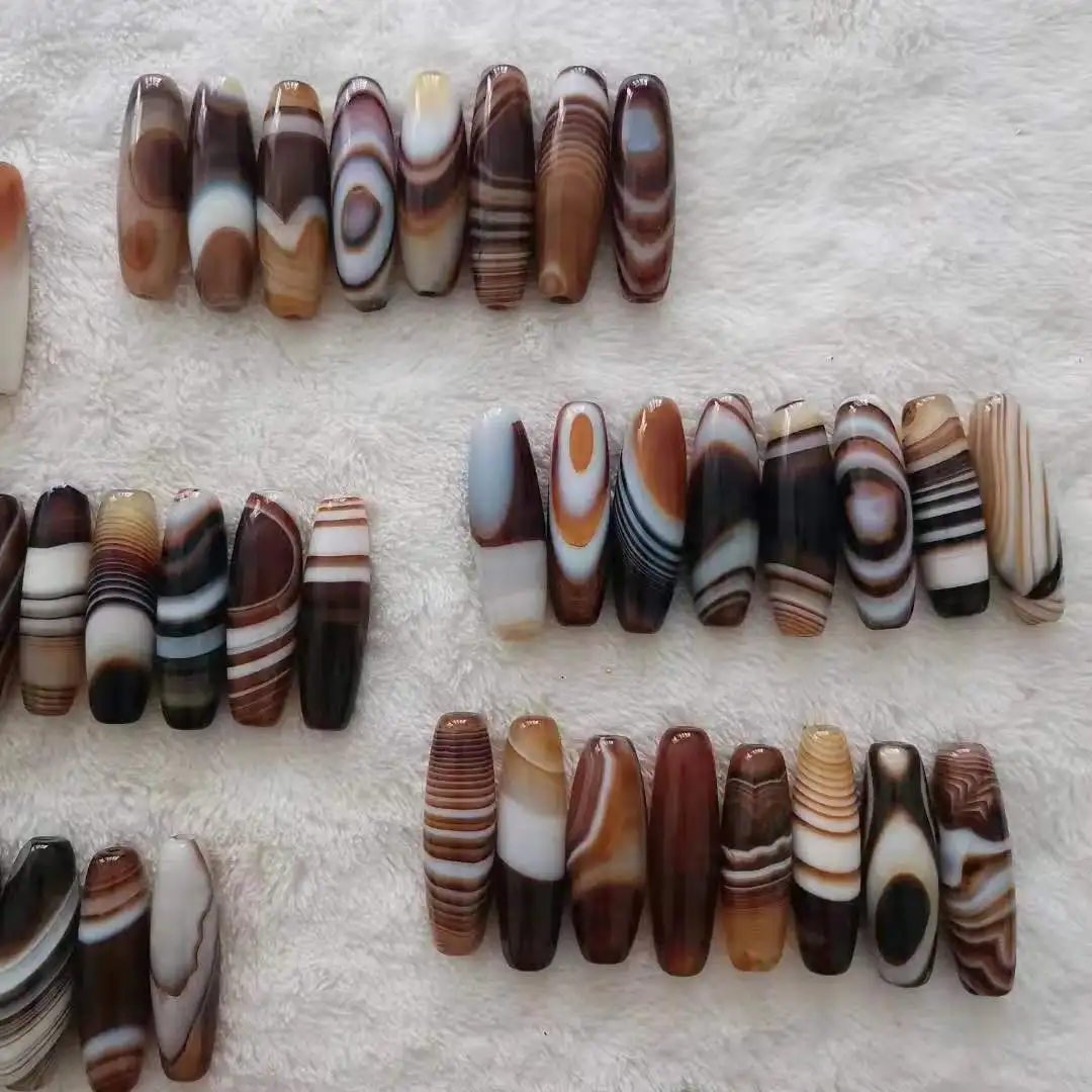 8psc/lot wholesale In bulk length40MM selected charm natural beautiful striped sardonyx rare Yellow and white beads patterns 8psc/lot wholesale In bulk length40MM selected charm natural beautiful striped sardonyx rare Yellow and white beads patterns