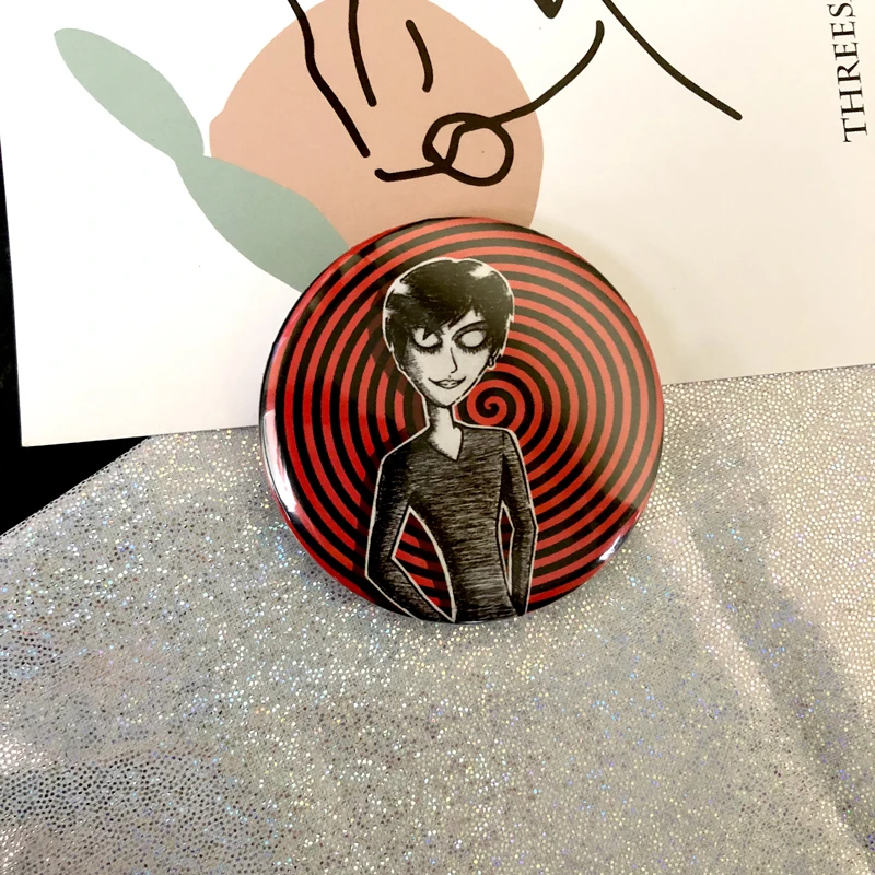 Ужасный Пикассо Стиль Pin Vortex Uzumaki Junji Ito Tomie ужас Goru Eyeball Манга Аниме Япония японская эмалированная булавка значок