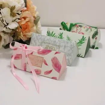 

50X Triangular Pyramid Candy Box Wedding Favors Gifts Box Birthday Party Decoration Baby Shower Gift Box Party Supplies