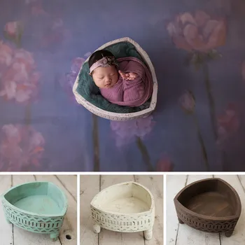 

Baby Props for Photography Newborn Retro Pattern Triangle Basket Baby Boy Photo Props Wood Studio Baby Photo Shoot Accessories