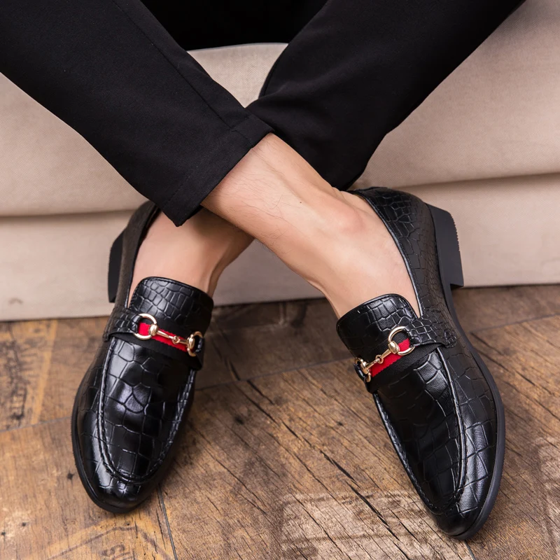 Мужские мокасины на натуральном меху из натуральной кожи удобные больших