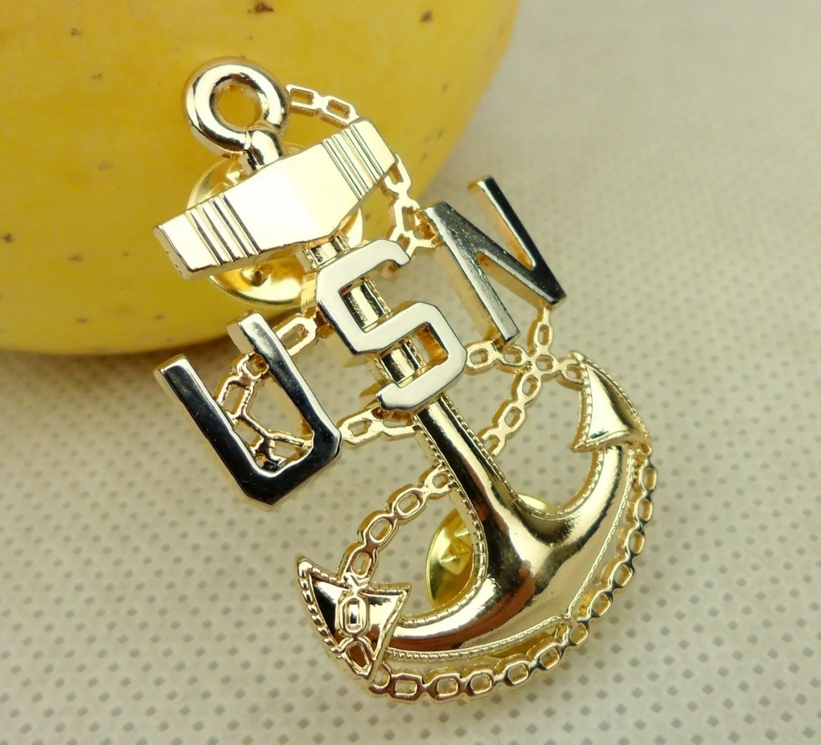 tomwang2012. UNITED STATES US NAVY CHIEF PETTY OFFICER CAP BADGE INSIGNIA USN HAT PIN-241