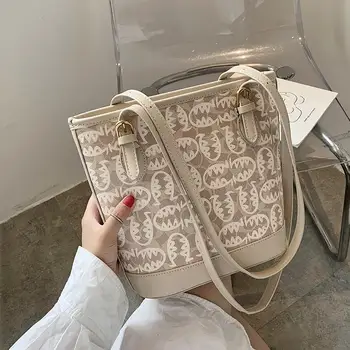 

Simple Popular Book Bags Female 2020 New Style Fashion Fashion Bulk Bag Online Celebrity Versatile Textured tuo te bao