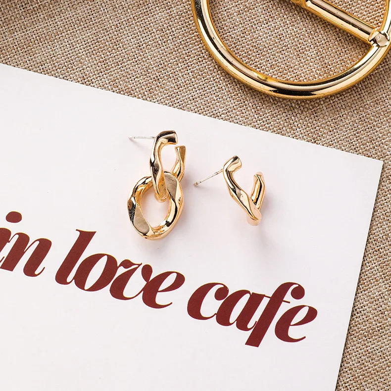 12477620954_1401670587