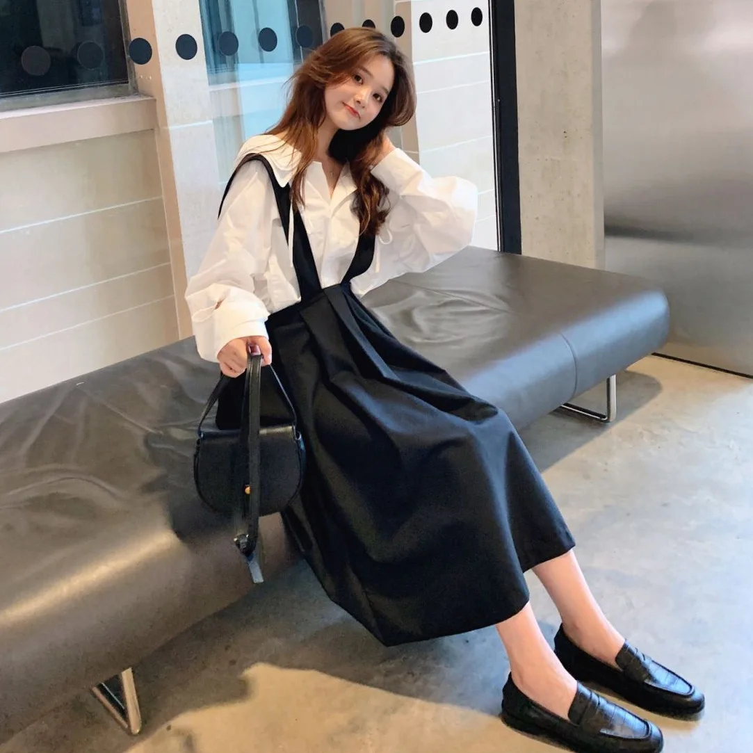 

Photo Shoot INS College Style Literature And Art Fold-down Collar Loose-Fit White Shirt Female Black Suspender Strap A- line Ski
