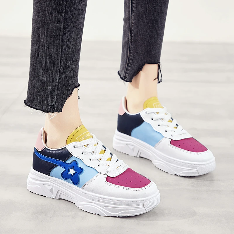 

2020 Women Sneakers Thick Platform Heels Female Chunky Sneakers Round Toe Lace Up Pink Blue White Shoes Women