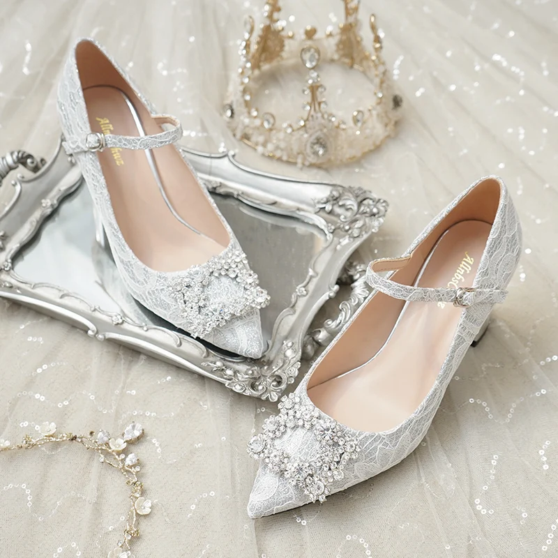 Свадебная обувь для женщин на толстом каблуке новинка зимняя невесты