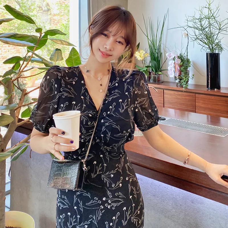 

Vintage Floral Print dresses for women Elegant Ruffles Slim Waist Long Dress Women V-neck Dress Summer mujer Vestidos jk070