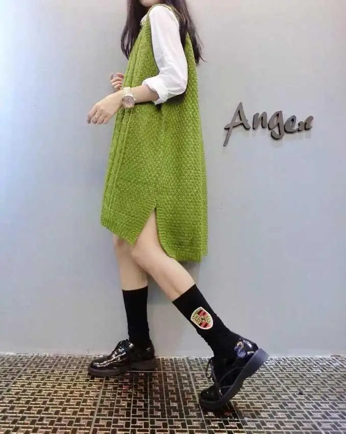 A (2)