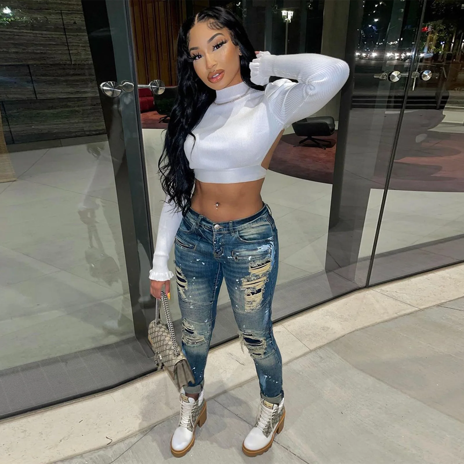 Young Party Lady Fashion High Pockets 