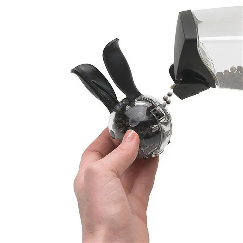 New-Rabbit-Shaped-Salt-Shaker-Black-Pepper-Mill-Grinder-Pots-Acrylic-Grinder