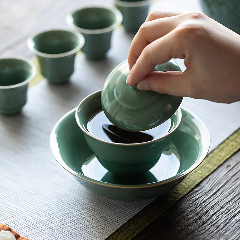 125ml Yue Kiln Celadon Tea Tureen Handmade Gourd Shape Ceramic China Tea Maker Gaiwan Japanese Bowl With Lid Kung Fu Teaware