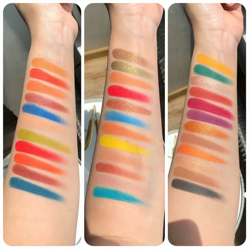 35-color Eyeshadow Palette Long Lasting Waterproof Smudge-proof Glitter Matte Eye Shadow Powder SC30