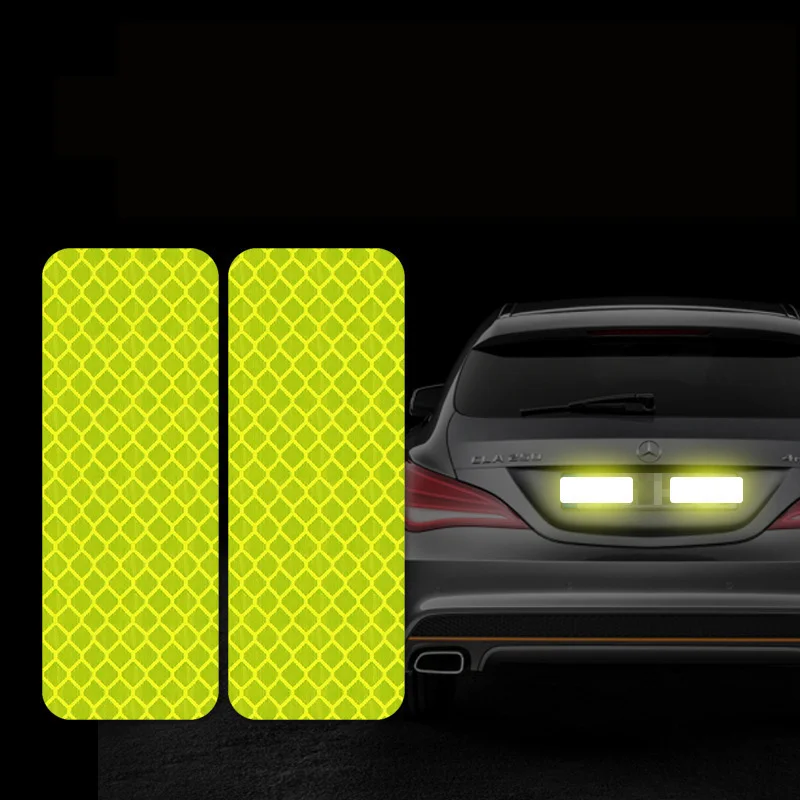 rectangle-green 2pcs Автомобильный Стайлинг наклейка Светоотражающая наклейка для колеса автомобиля бровь/дверь/задний бампер Предупреждение ющий светильник безопасности отражатель Защитная Наклейка - Название цвета: rectangle-green 2pcs