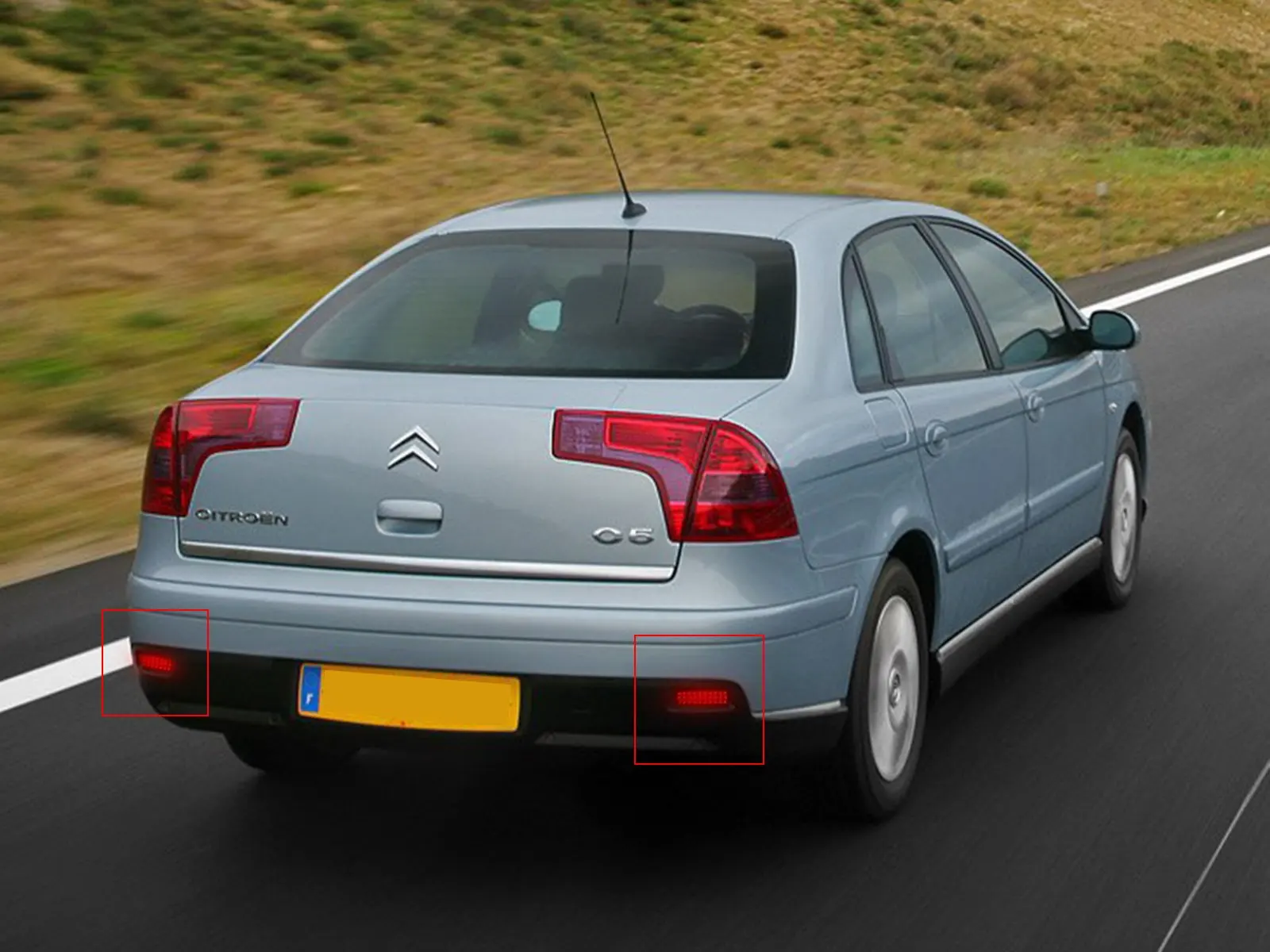 2x Светодиодный отражатель бампера тормозной светильник, пригодный для Citroen C1 C5 для peugeot 107 206 607 Expert