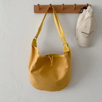 

Canvas women's bag new 2020 large-capacity shoulder messenger bag student wild ins casual cloth bag
