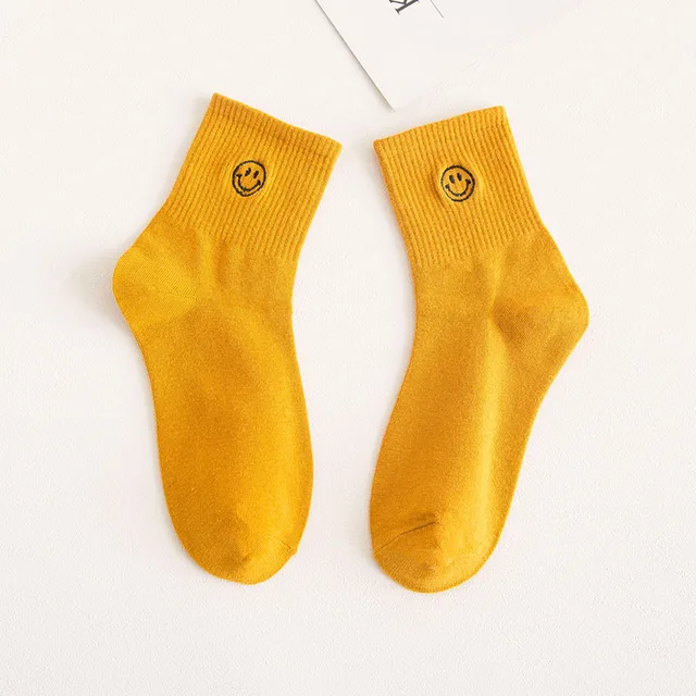 Smile Embroidery Woman Cotton Crew Socks Autumn Winter Cute Casual Elastic Ribbon Solid Color White Black Girl Tube Socks Chic YELLOW