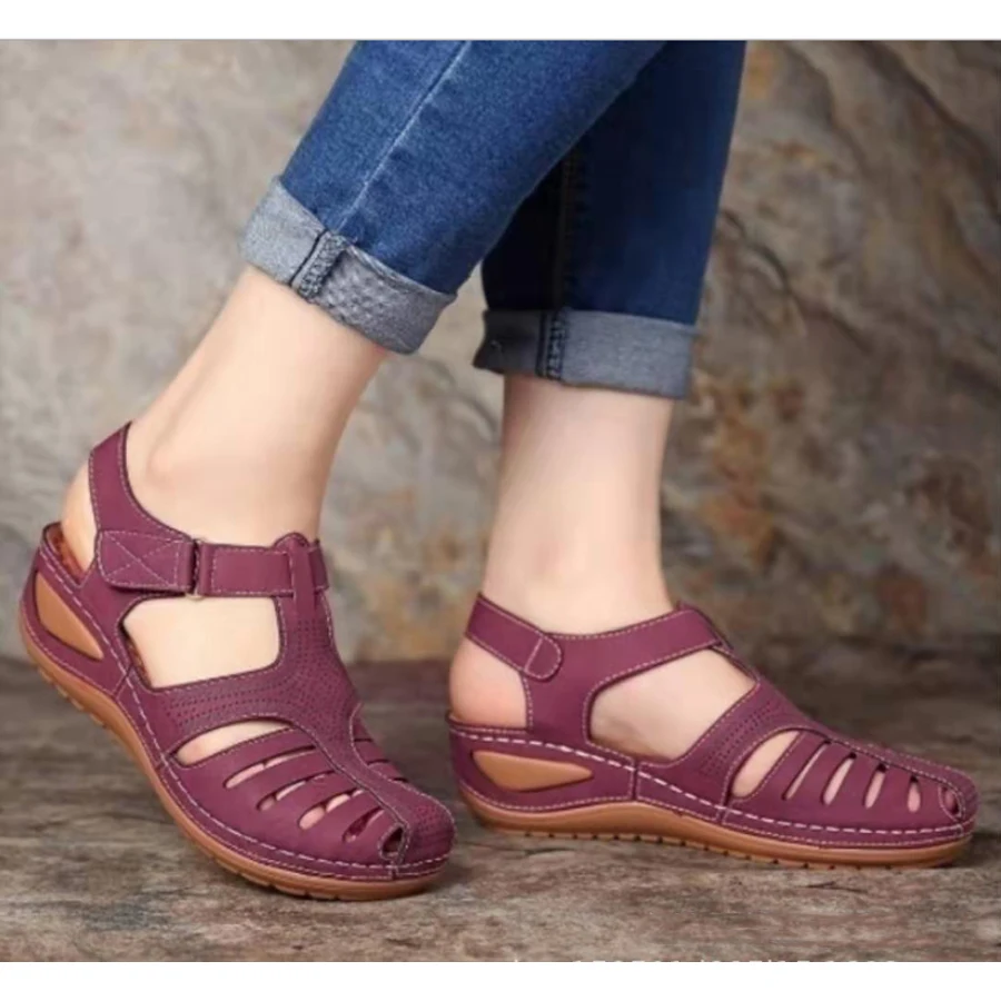 Женская прогулочная обувь; Летние босоножки; Легкие пляжные сандалии на полой подошве; большие размеры 35-43