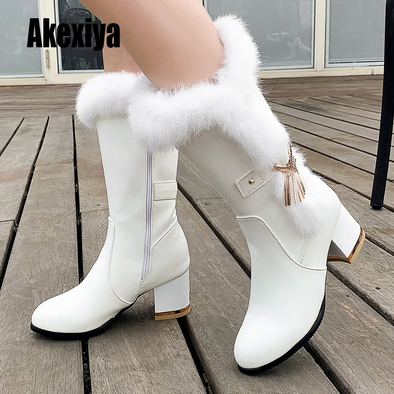 Online 2020 nuevas botas largas de Invierno para mujer botas de cuero impermeables decoración de Metal tacones altos de piel redonda tamaño 34 43 k663