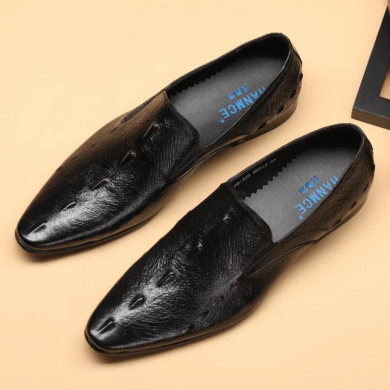

2019 Spring and Autumn New Men's Business Casual Leather Shoes Men's Pointed Crocodile Grain Slip-on Shoes
