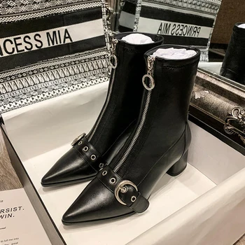 

2019 new autumn and winter Martin boots leather front zipper pointed thick with short boots women's belt buckle ladies boots