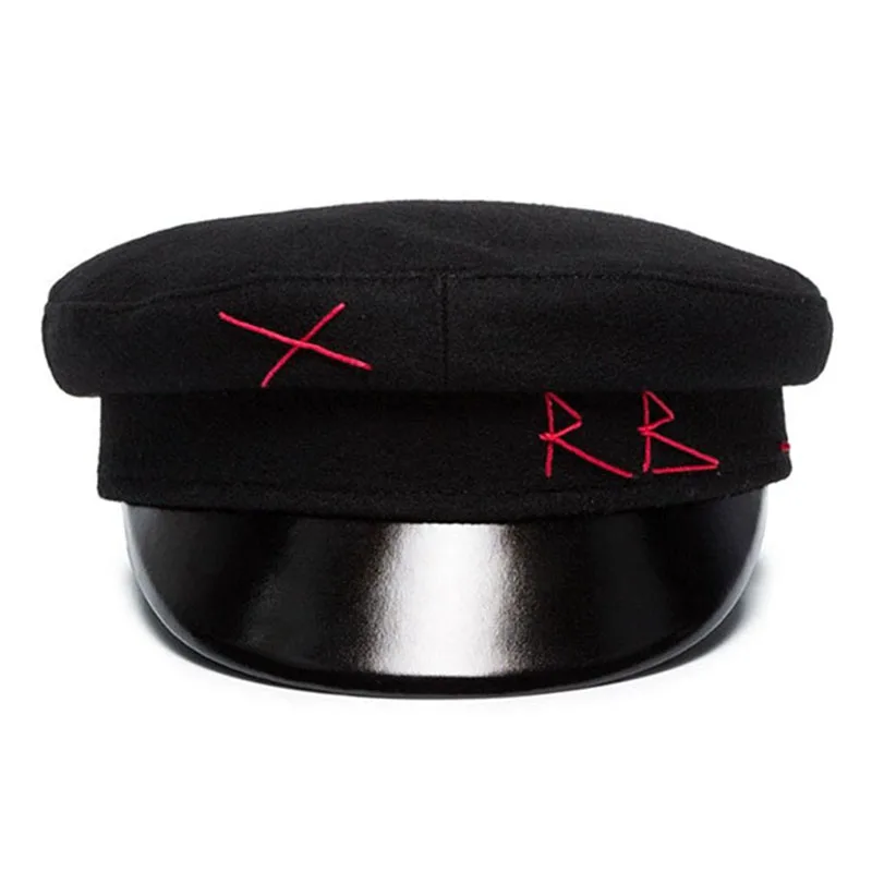 Winter Women Newsboy Caps Flat letter Militray Caps British Vintage Visor cap cotton newsboy cap,windproof winter hat