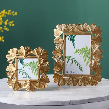 

Golden Ginkgo Leaf Photo Frame Creative Decoration Picture Frame Metal Photograph Decor Frames Home Living Room Desktop Decor