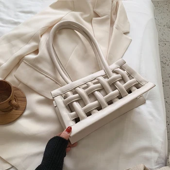 

Niche Design Handbag 2020 New One-shoulder Underarm Bag Macaron Woven Baguette Bag Hollow Simple Small Square Bag Crossbody Bags
