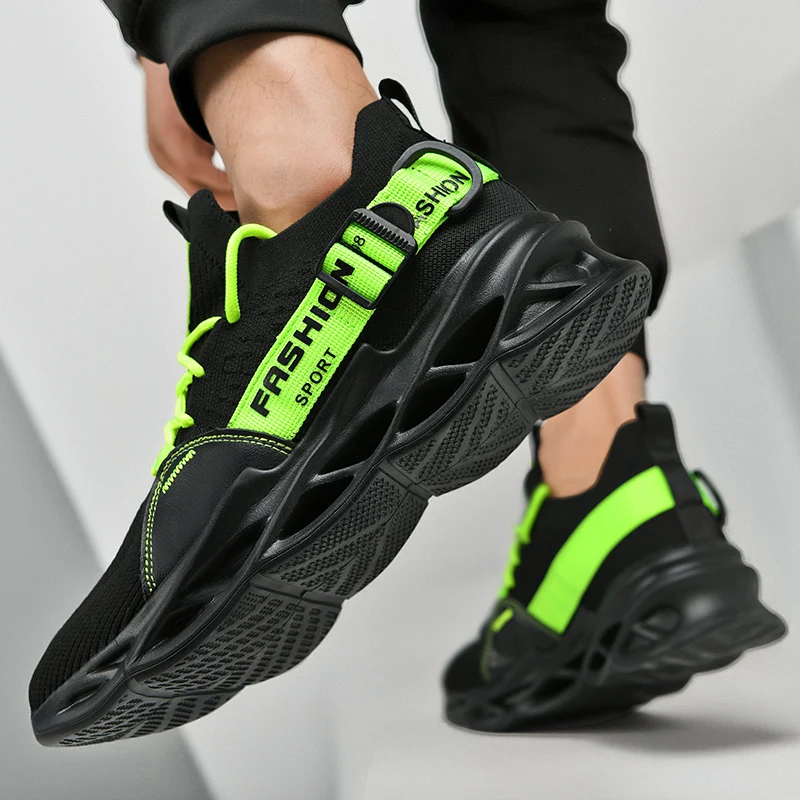 

New Stylish Youth Men Casual Sneakers Lover Sport Shoes Fashion Unisex Mesh Shoes Easy To Match Breathable Female Sneakers 36-46