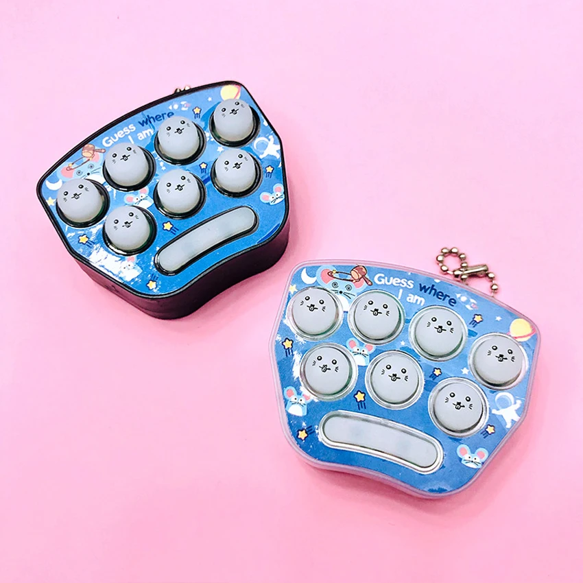 Mini Portable Game Console Keychain Children Handheld Game Console Toy Puzzle Nostalgic Cartoon Creative New Year Christmas Gift