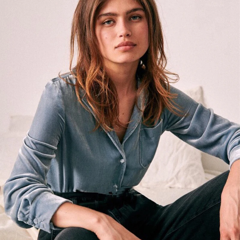 

One Side Flocked Women Shirts Autumn Dark Blue Long Sleeve Notched Collar Office Lady Blouses 2020 Casual Tops Camisas Mujer