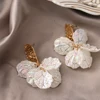 Korean White Acrylic Flower Petal Drop Earrings For Women's Fashion Statement Shell Flower Trend Alloy Pendant Earring Jewellery ► Photo 2/6