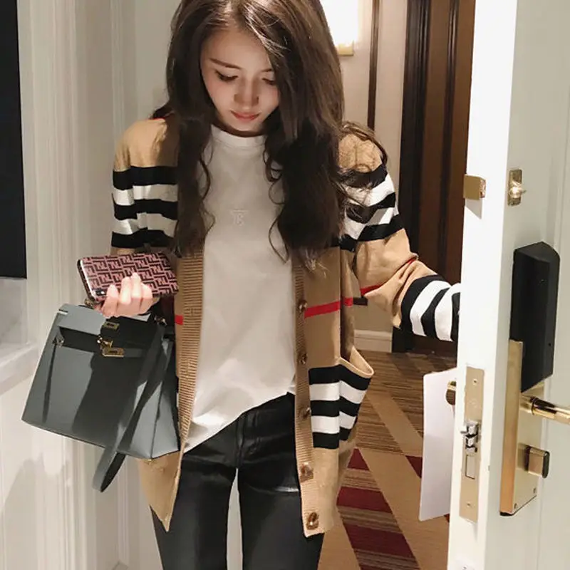 

Jacket Woman 2020 early spring autumn winter new sweater loose student sweater Cardigan casual jacket stripes with thin