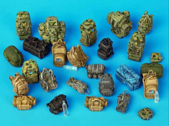 

1/35 Scale Military Scene Accessories Wrapped Water Bottle Miniatures Unpainted DIY Assembling Static Resin Model Kits