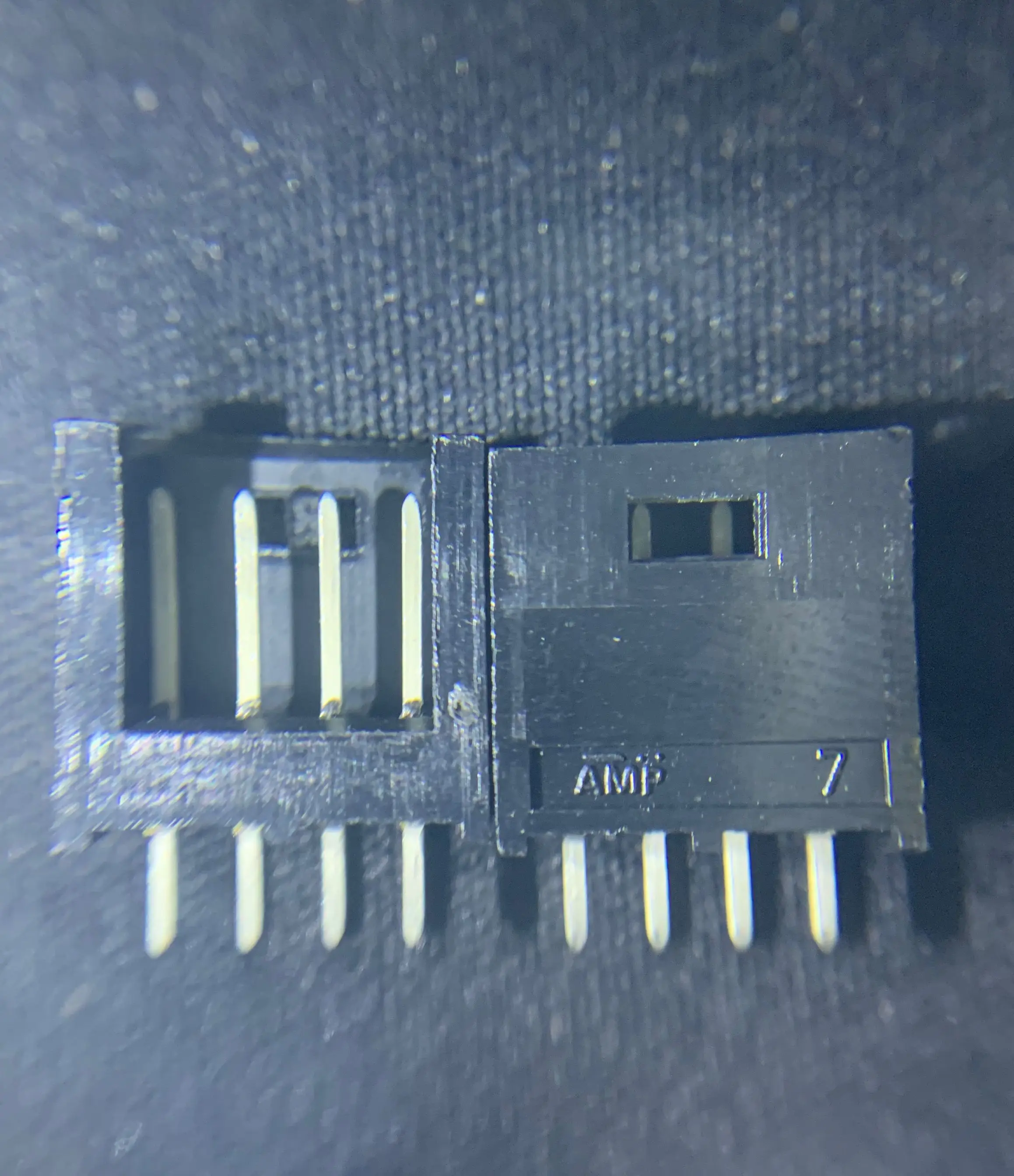

10pcs/lot 280371-1 280371-2 4P 2.54MM 205841-1 8P 1-1827875-3 6P 2.5MM Connector connector shell genuine