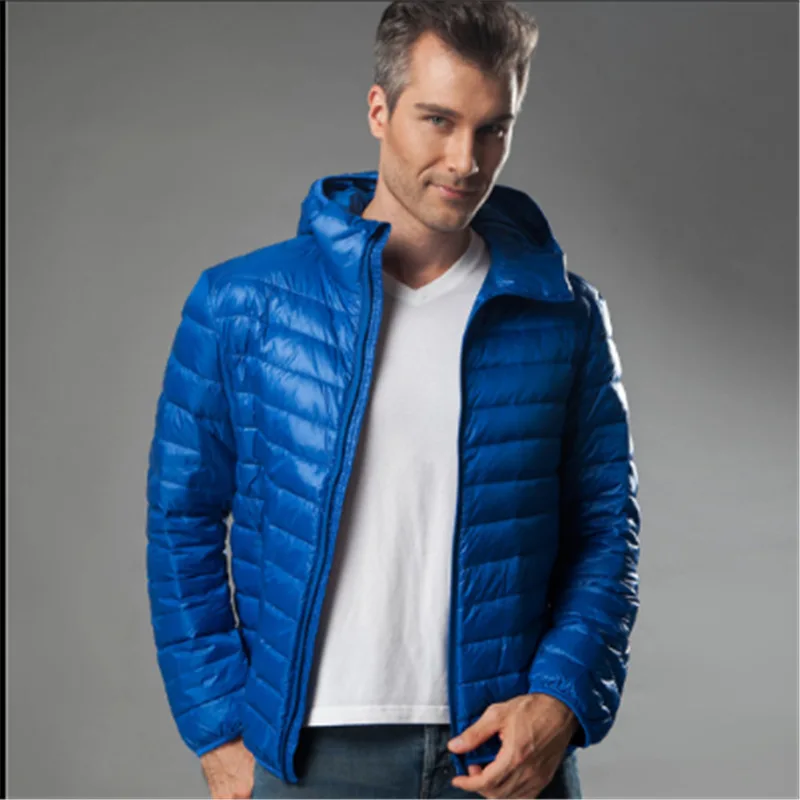 Синий Men's Hooded Jackets Light Thin Warm Duck Down Filler Autumn Winter Male Loose Coats Plus Size 4XL 5XL 6XL for Weight:50-145kg - Цвет: Синий