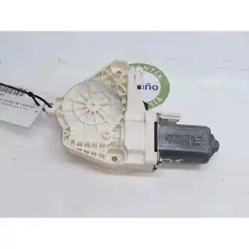 

8K0959801B WINDOW MOTOR FRONT LEFT AUDI Q3 (8U)
