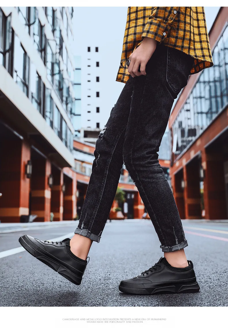 High Quality Men's Spring Autumn PU Leather Lace-Up Flat Casual Shoes White Black Fashion Light Breathable Male Sneakers