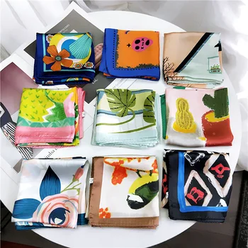 

53cm Classic Floral Animal Silk Scarf 2020 Fashion Women Square Scarves Bandanna Headband Neck Tie Band Professional Neckerchief