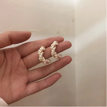 

2020 New Statement Simulated Pearl Wrap Big Circle Earrings For Women Personality Fashion Wedding Hoop Ear Accessories