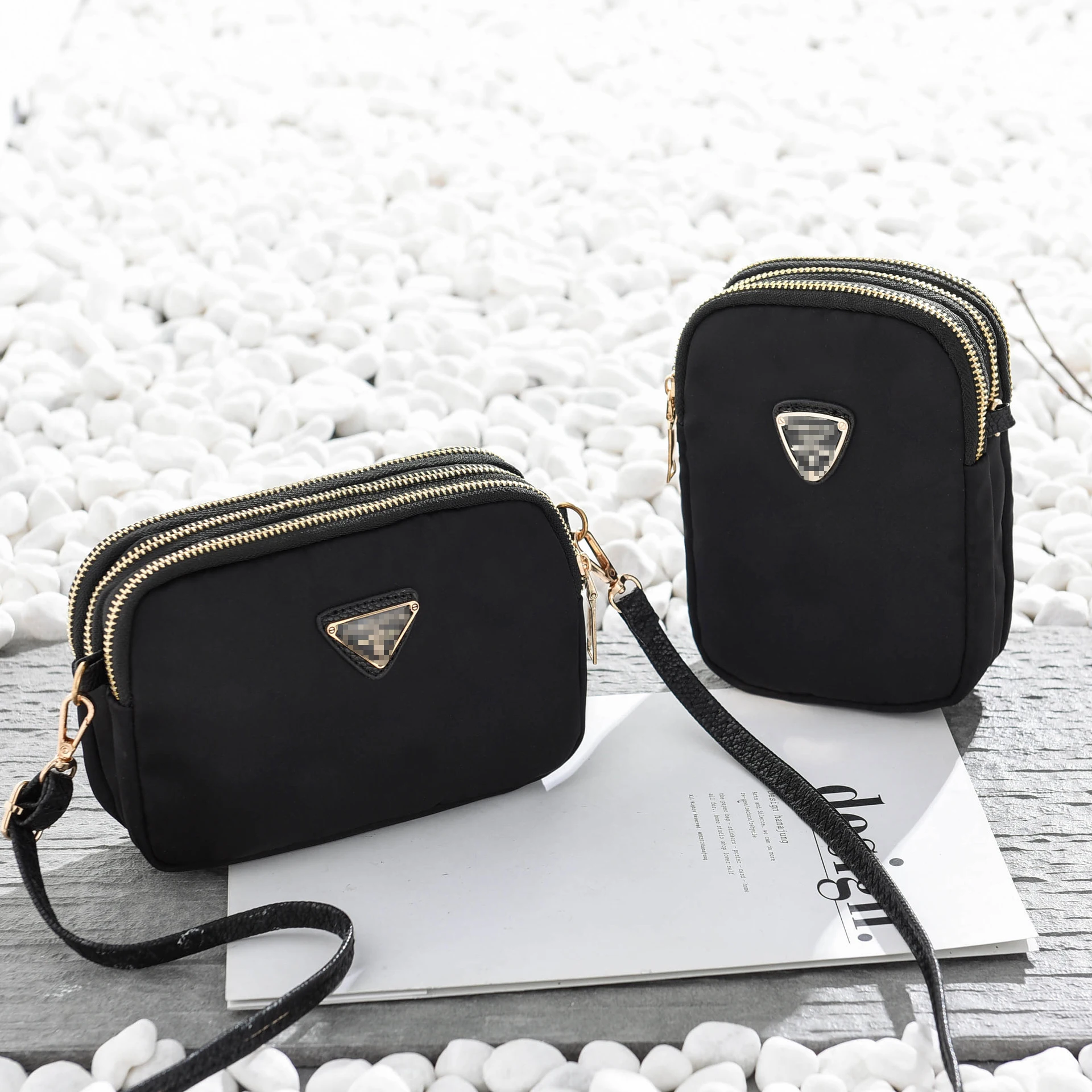 

2019 New Korean version of fashionable lady's handbag with one shoulder slanting across bag