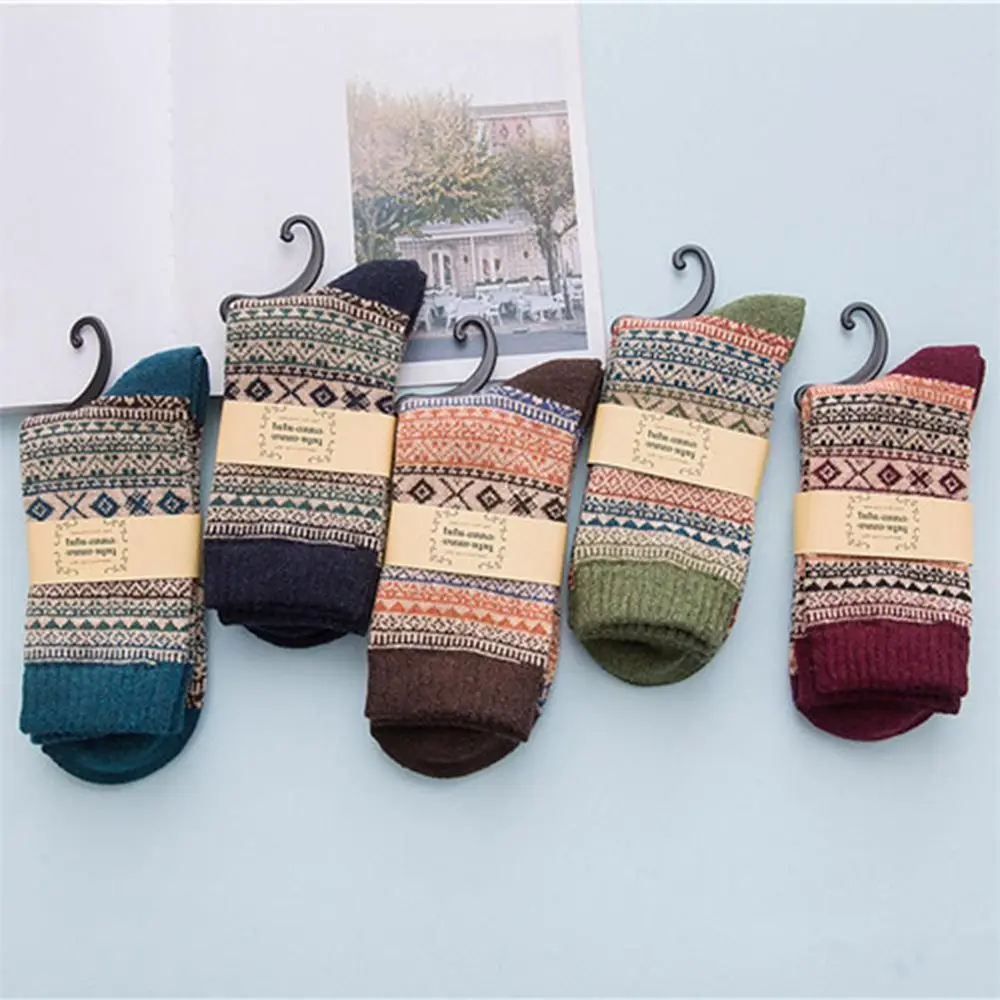 2019 Men's Women Cotton Socks New styles 5 Pairs / LotKnitted Multi Color Men Socks Breathable Autumn Winter for Male US size
