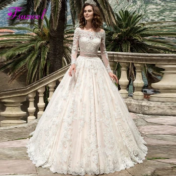 

Fsuzwel Romantic Boat Neck Long Sleeve A-Line Wedding Dresses 2020 Luxury Appliques Court Train Vintage Wedding Gown Plus Size