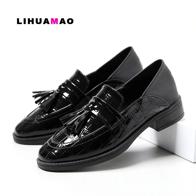 LIHUAMAO Snake pattern Penny loafers for women dress shoes slip on pointed toe office career work party ladies tassel flat |