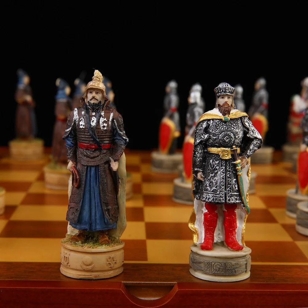 Luxury handmade chess set Genghis Khan vs Muscovites 600140002 (bronze,  gold/silver)