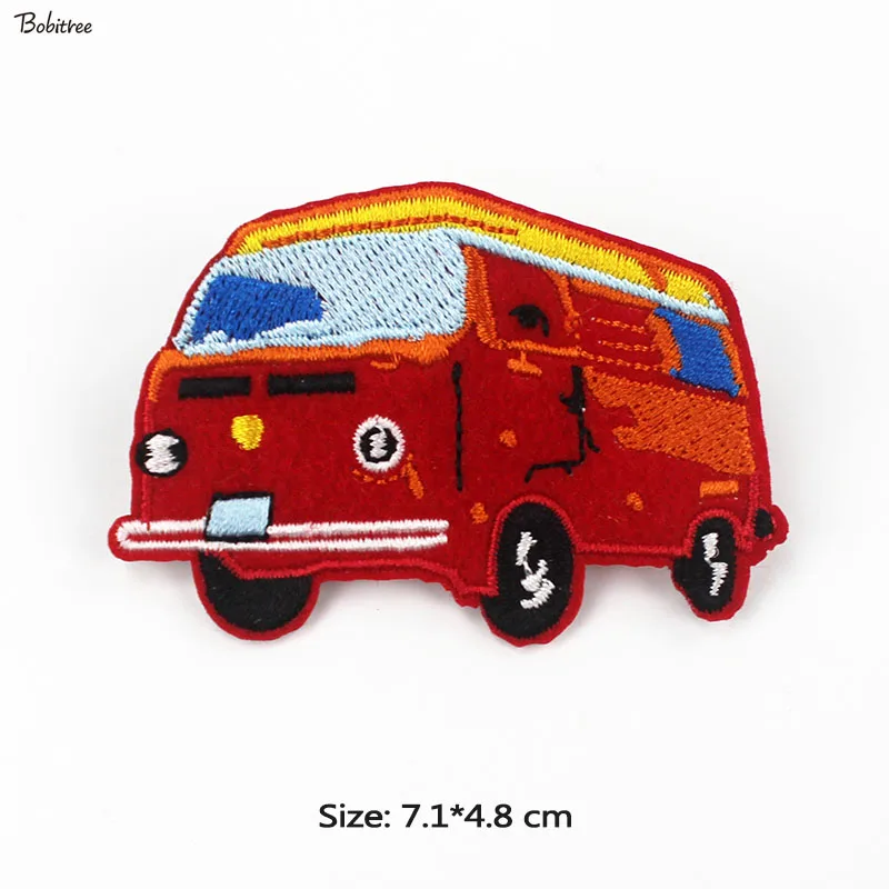 

Cartoon Red Little Bus Iron Patch for Kids Cloth Jackets Jeans Decoration Embroidered Badge Sewing Appliques stickers