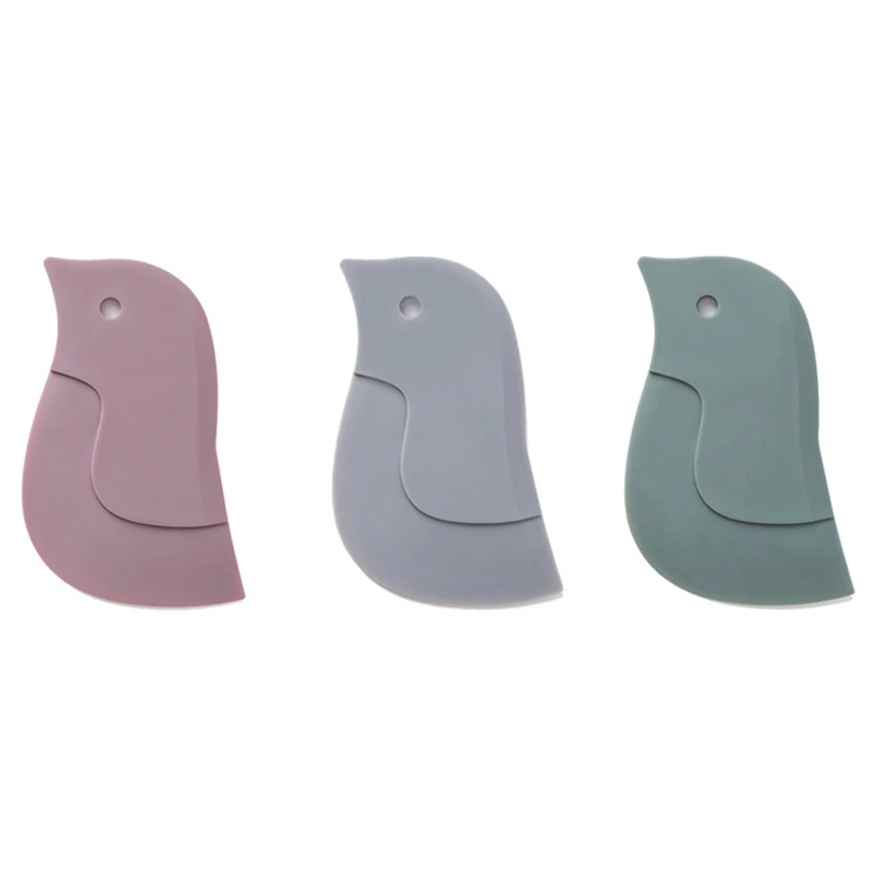 

Nordic Scraper Cute Penguin Style Soft Scraper Kitchen Multi-functional Scraper Oil-baking Tool 3 Colors Squeegee Random Color