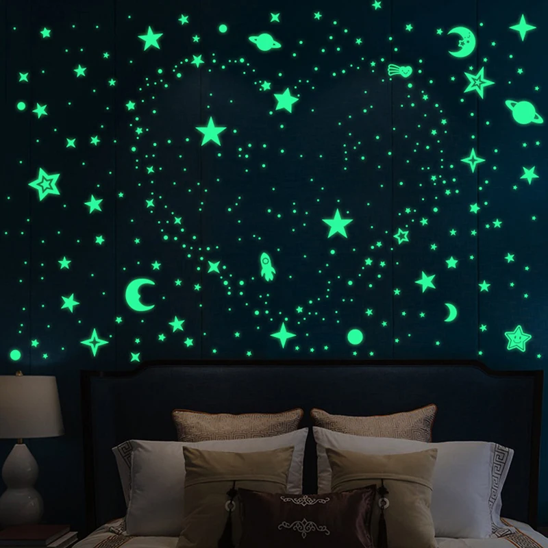 100Pcs Gorgeous Night-luminous Fluorescent Glow Stars Stickers Home Decor J7P6 