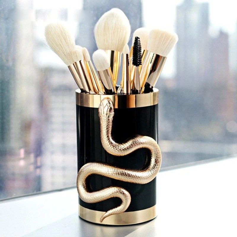 

Makeup Brushes10 pc Set Foundation Powder Eyeshadow Contour Concealer Snake Shape Blush Comestic tool Kit
